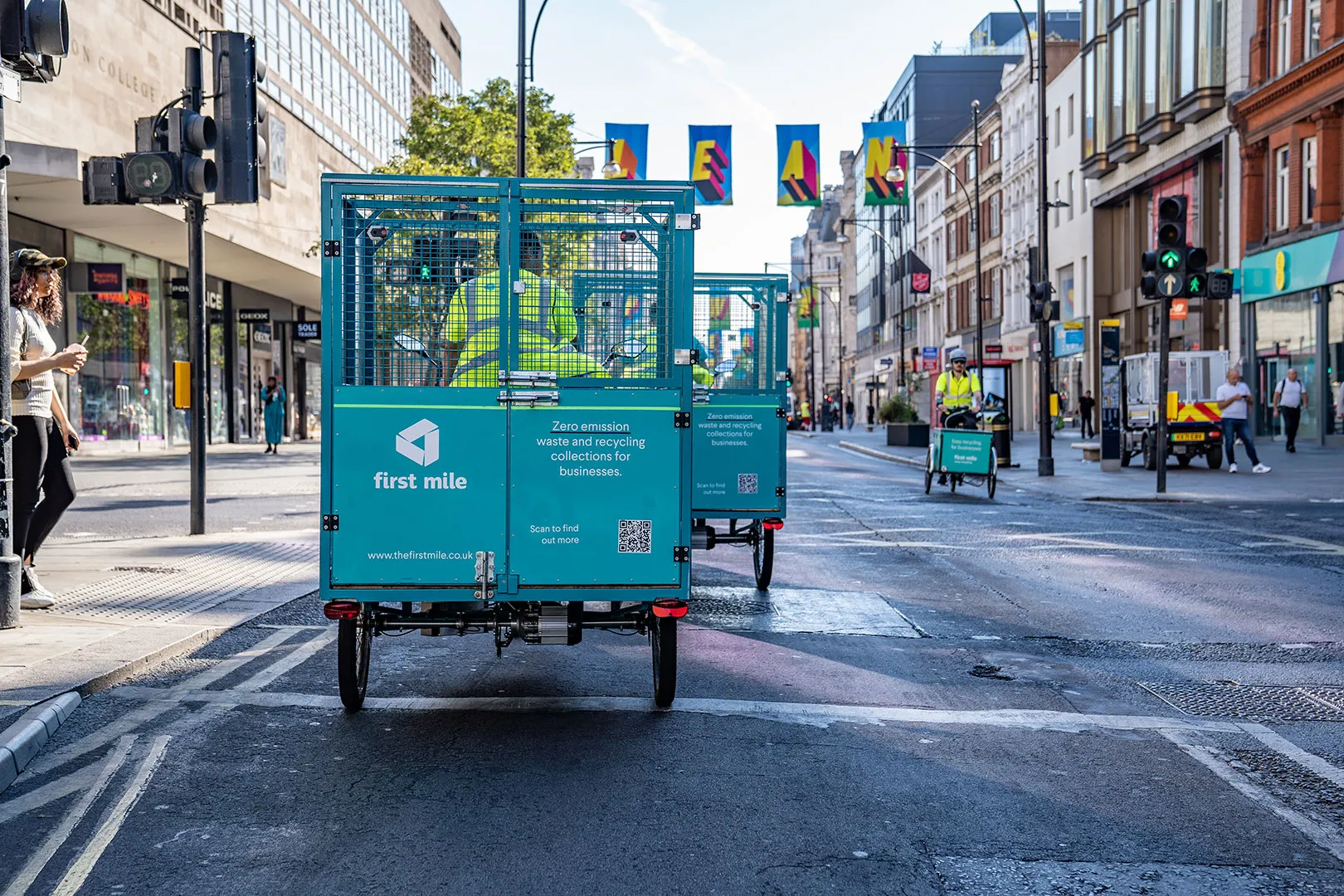 Image of cargo bikes on Oxford Street